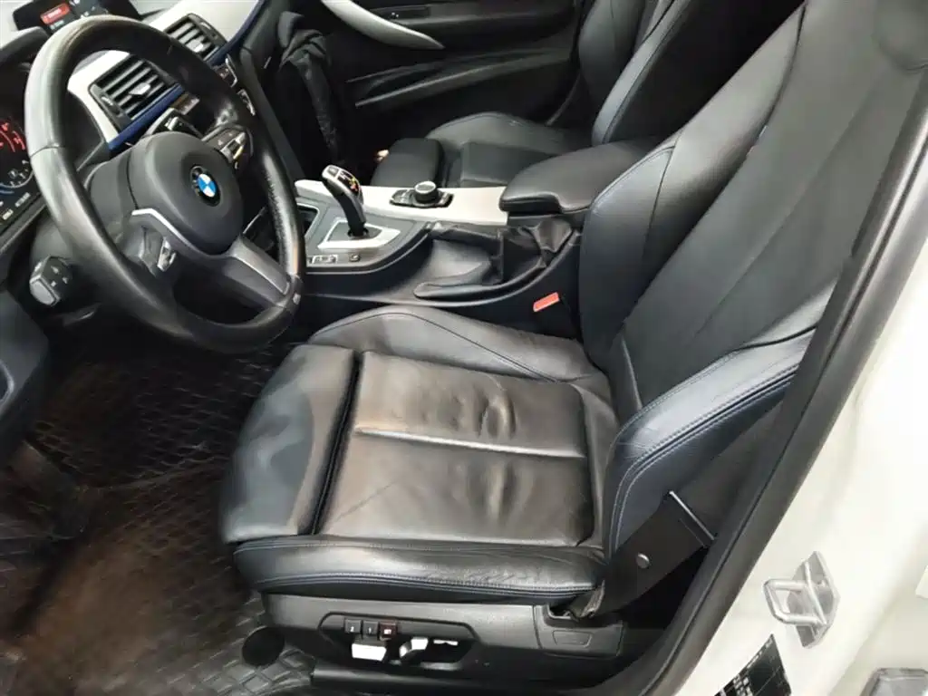 BMW 3 Series 2019 320i M Sport Package фото 15
