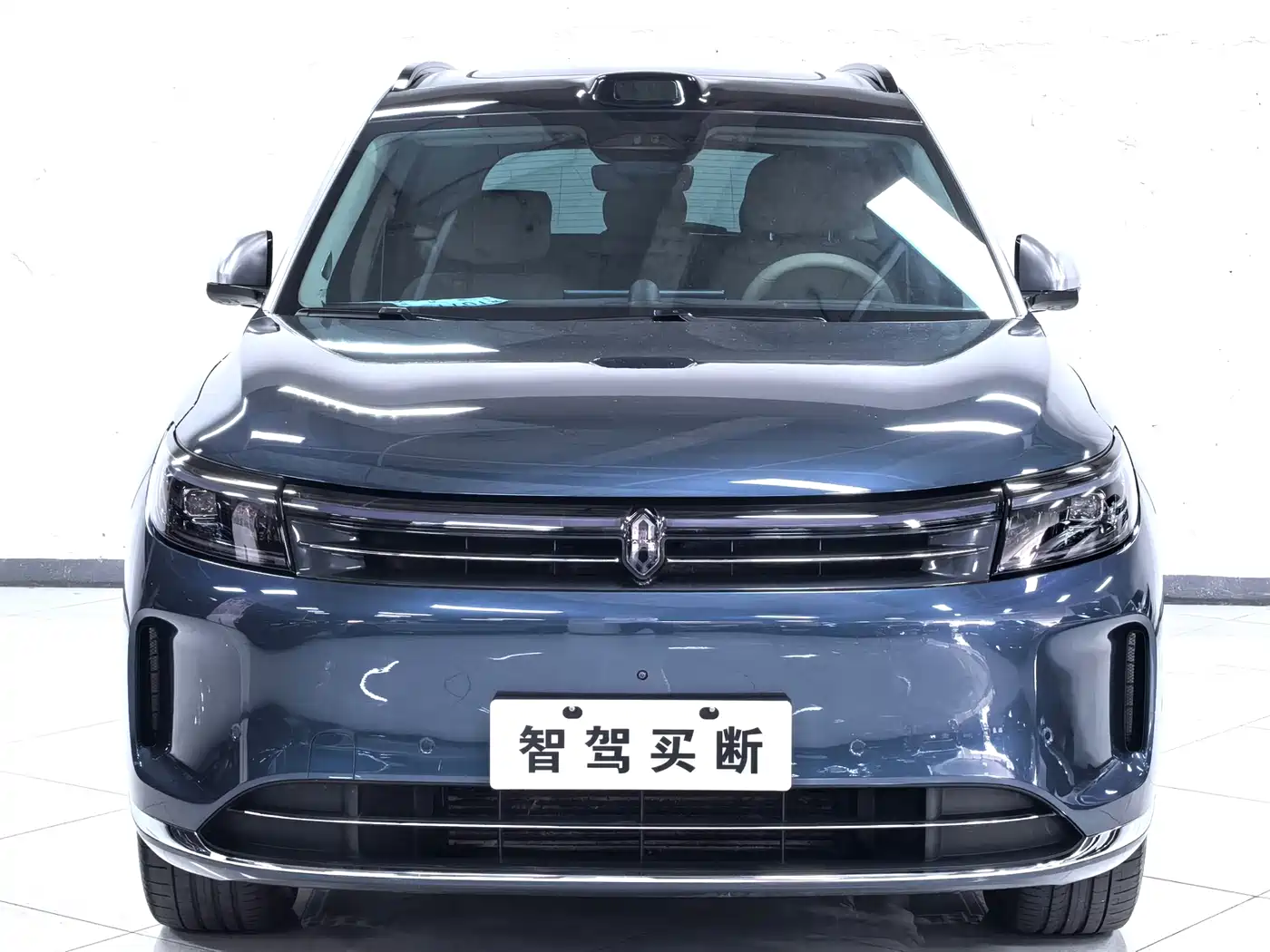 AITO Wenjie AITO M7 2024 1.5T Smart Drive 4WD Ultra 5-seater фото 2