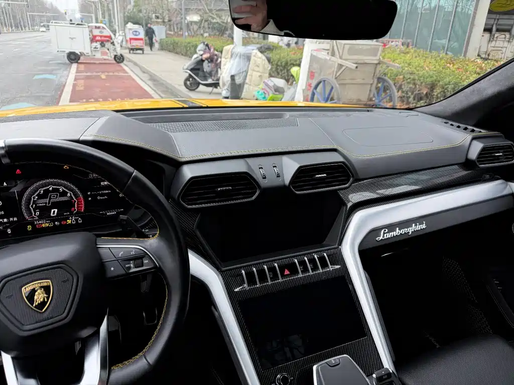 Lamborghini Urus 2019 2018 4.0T V8