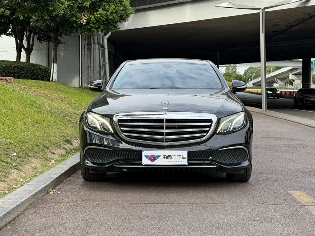 Mercedes-Benz E-Class 2018 E 200 L Sport фото 2