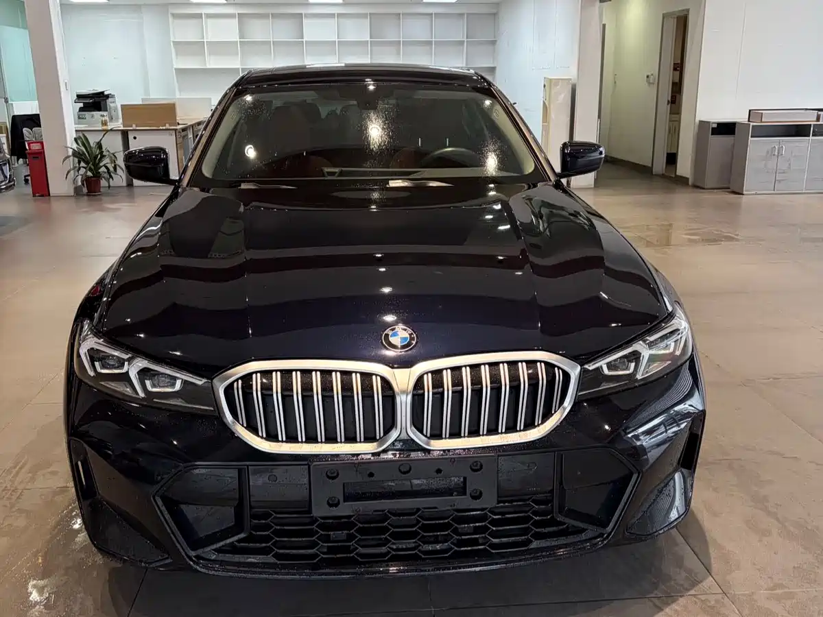 BMW 3 Series 2023 320Li M Sport Package фото 2