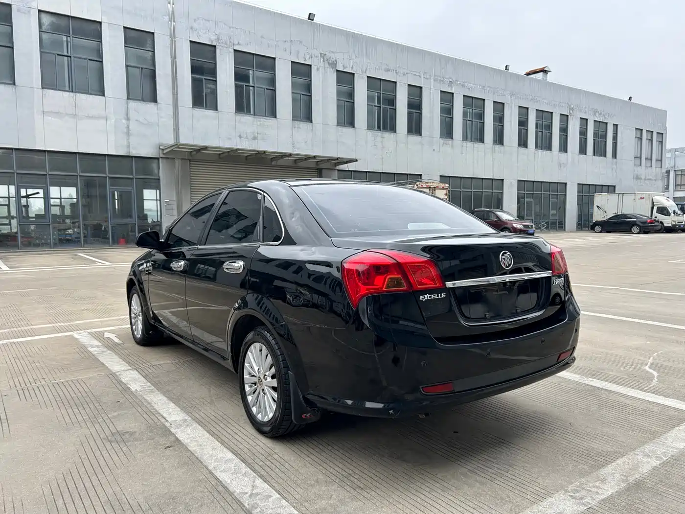 Buick Excelle 2013 1.5L Automatic Exclusive фото 4