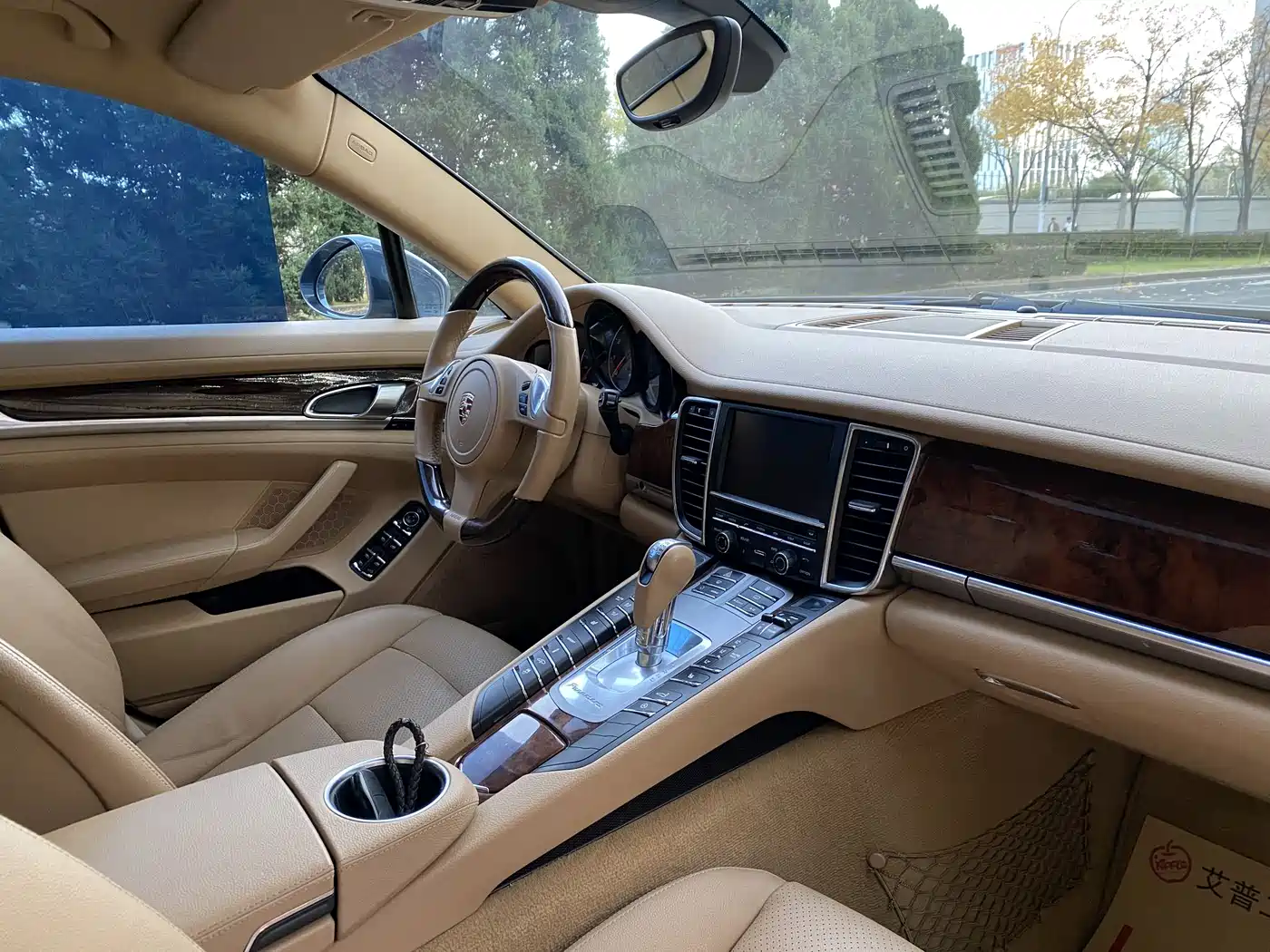 Porsche Panamera 2013 Panamera 4 Platinum Edition 3.6L фото 15