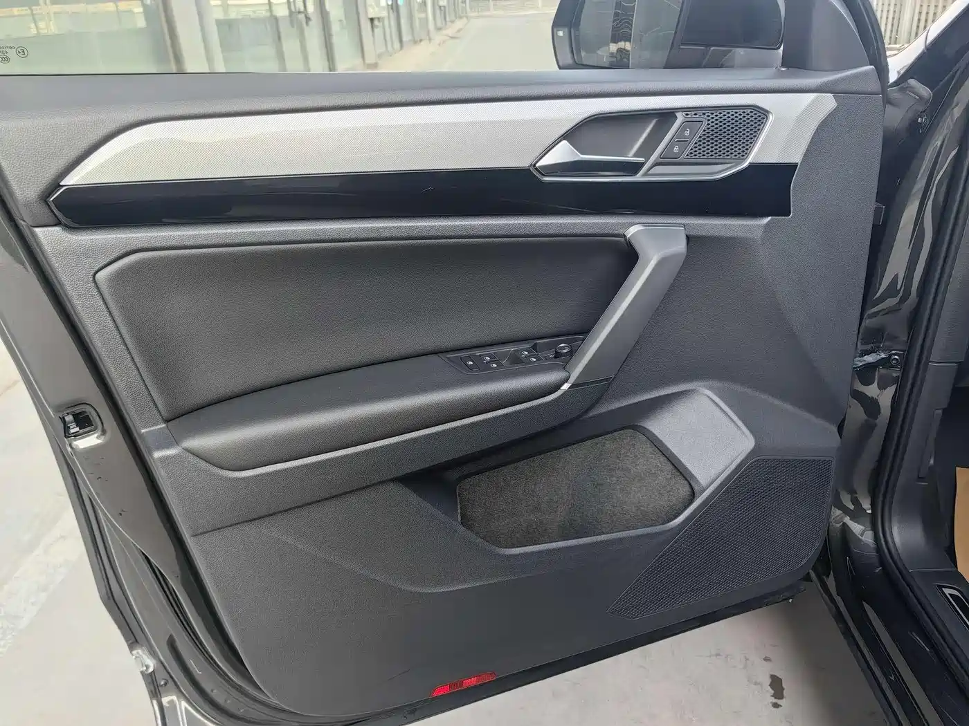 Volkswagen Tayron 2020 330TSI 2WD Luxury Smart Edition фото 12