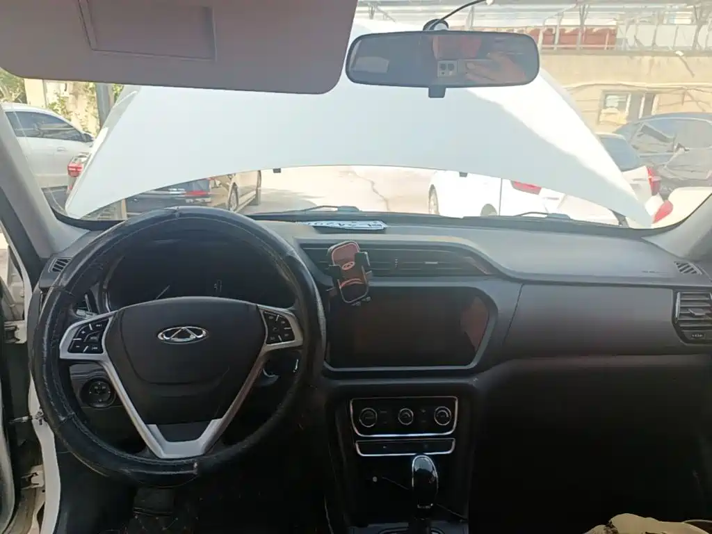 Chery Tiggo 3 2018 2016 1.6L CVT Smart Edition