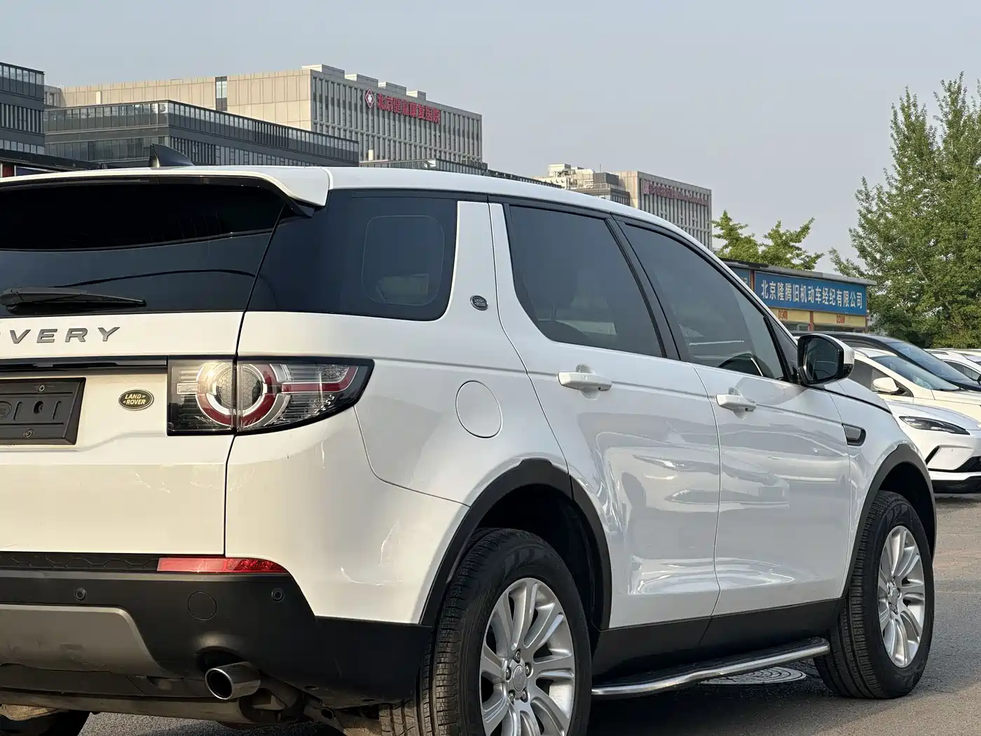 Land Rover Discovery Sport 2017 2.0T SE фото 8