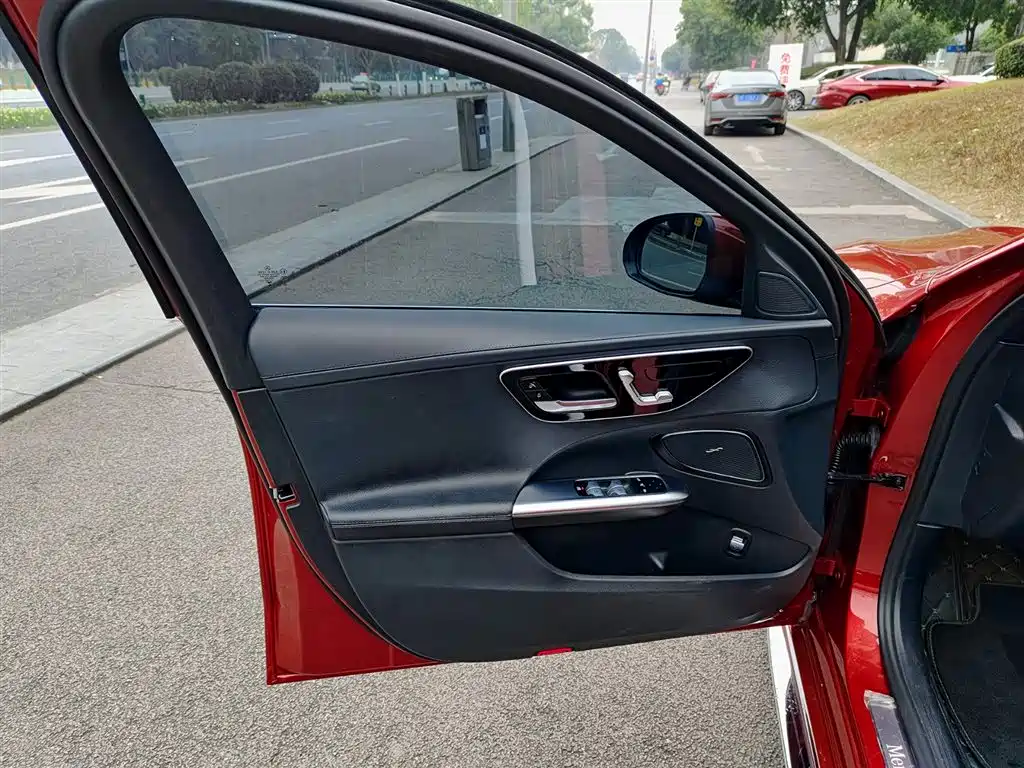 Фото 6 - Mercedes-Benz C-Class