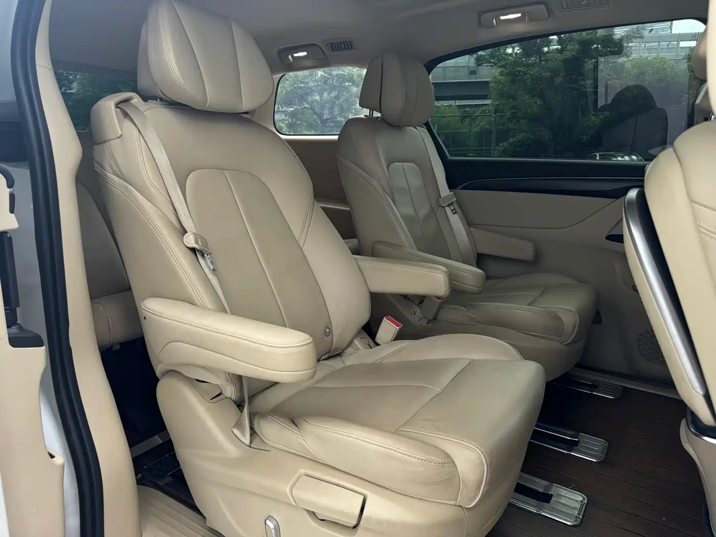Buick GL8 2022 ES Landmark 653T Smart Luxury фото 12