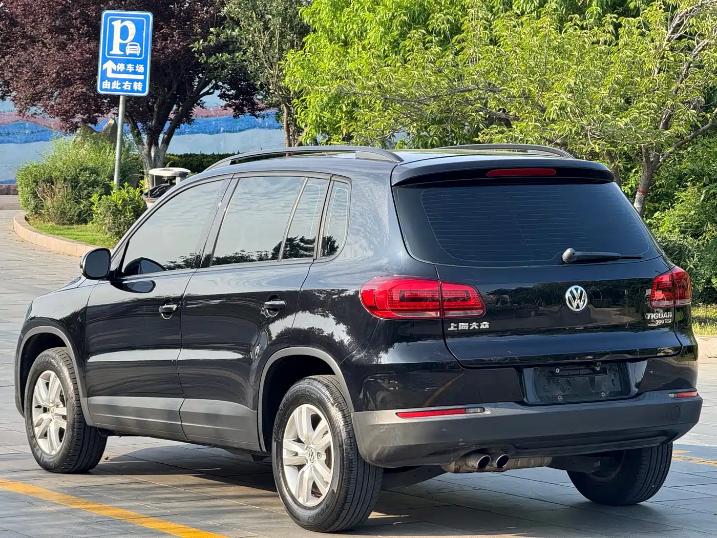 Volkswagen Tiguan 2016 Model 300TSI Automatic 2WD Trend Edition фото 6