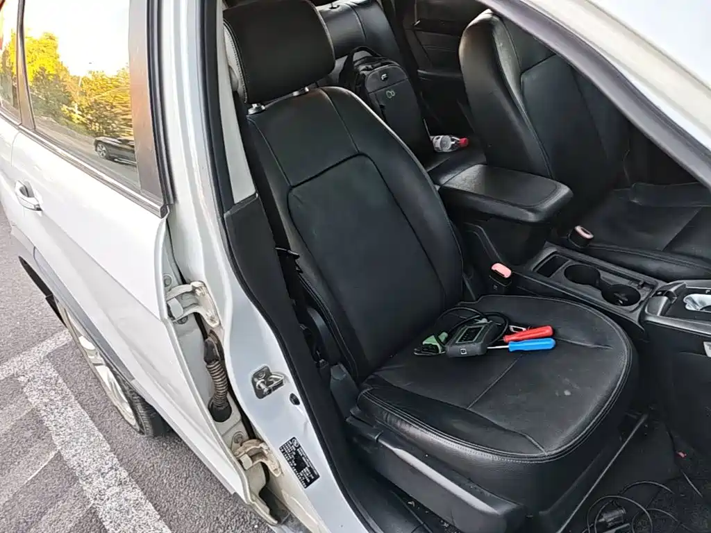 Chevrolet Captiva 2016 2015 2.4L 2WD Urban Edition 7-seater