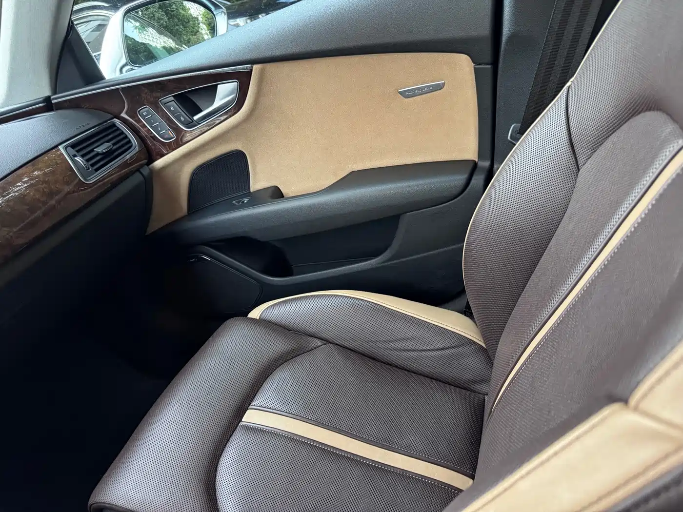 Photo 7 - Audi A7