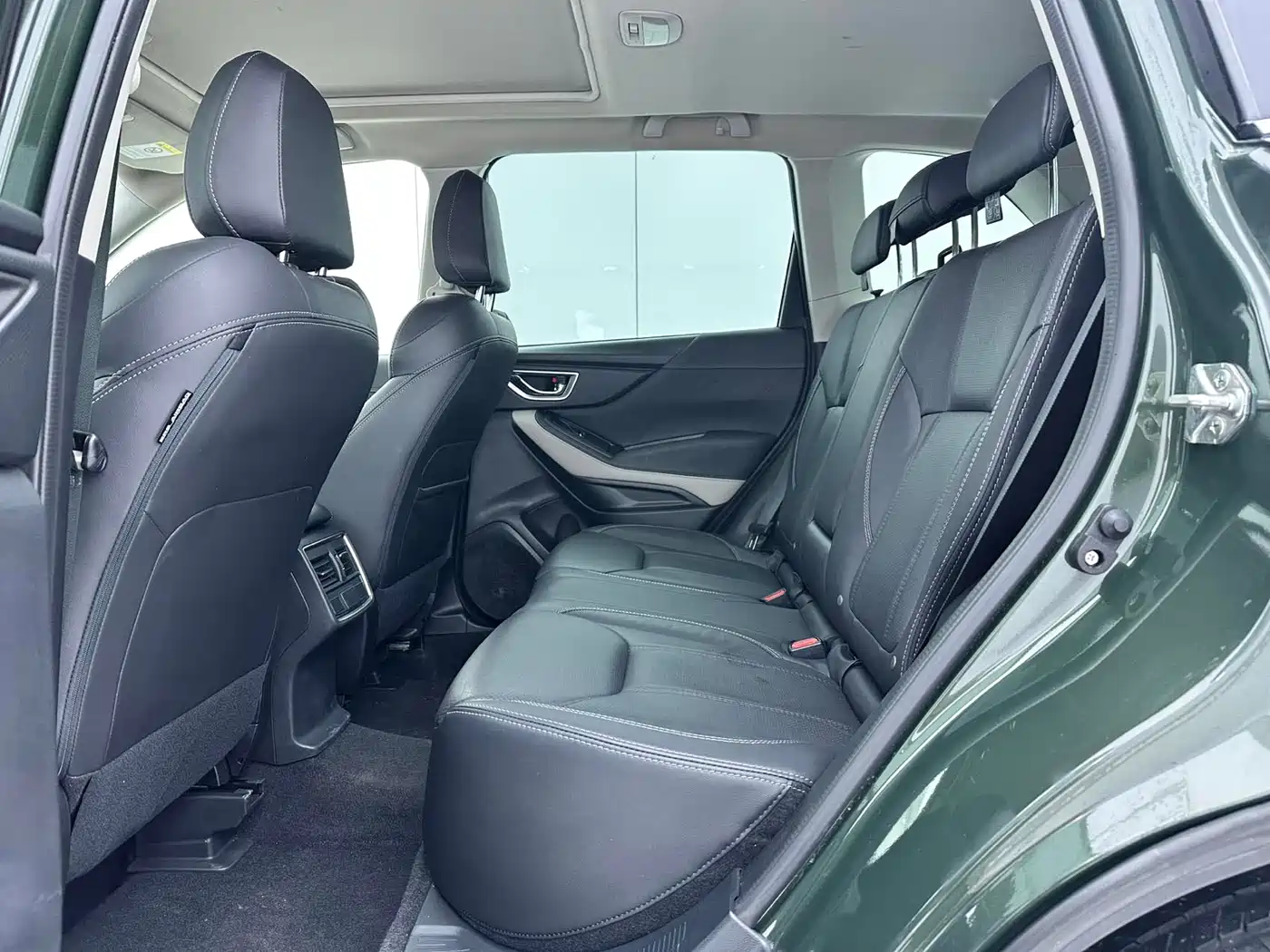 Subaru Forester 2022 2.0i AWD Luxury Edition with EyeSight фото 22