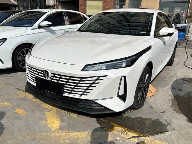 Changan Eado 2024 PLUS Blue Whale NE 1.4T GDI DCT High Performance Edition