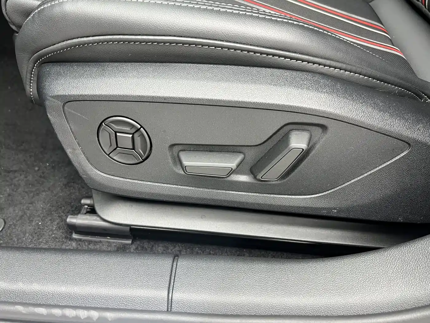 Audi A3 2023 Facelift A3L Limousine 35 TFSI Fashion Sport фото 10
