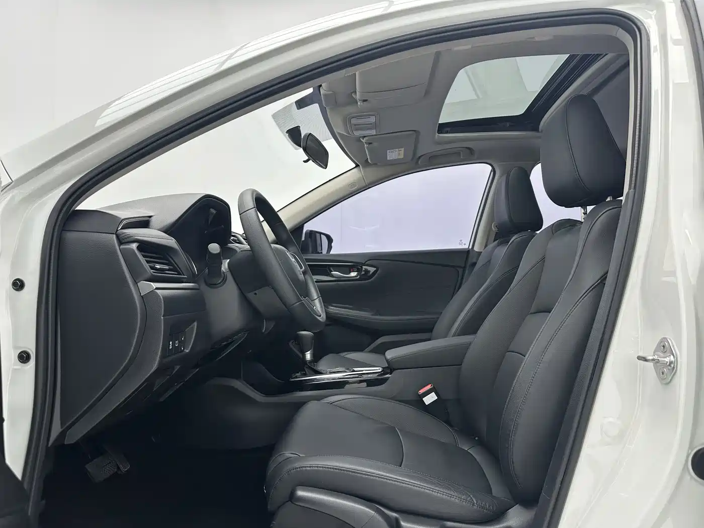 Honda ENVIX 2023 2022 180TURBO CVT Comfort Edition