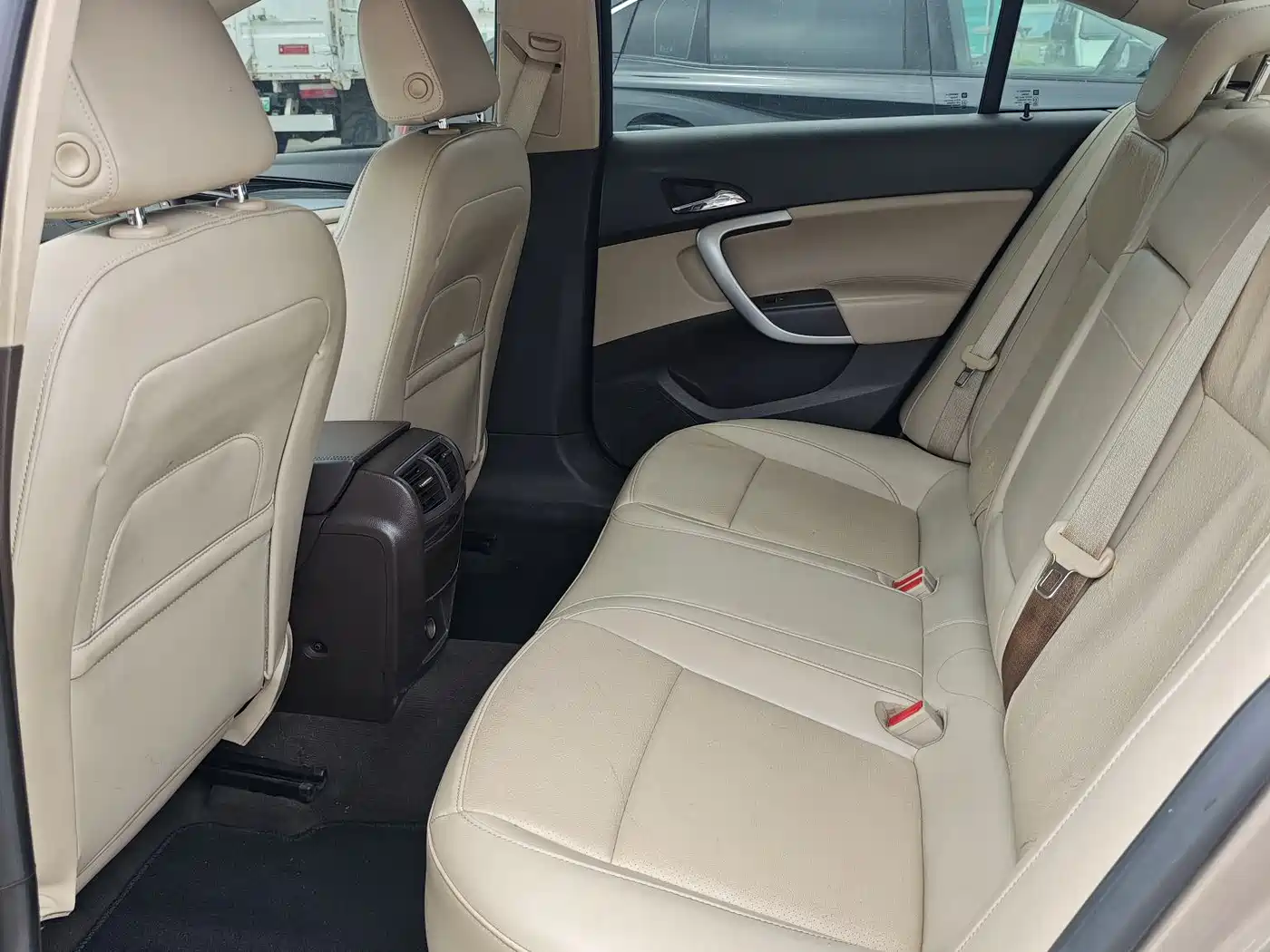 Buick Regal 2015 2.0L Leading Fashion Model фото 10