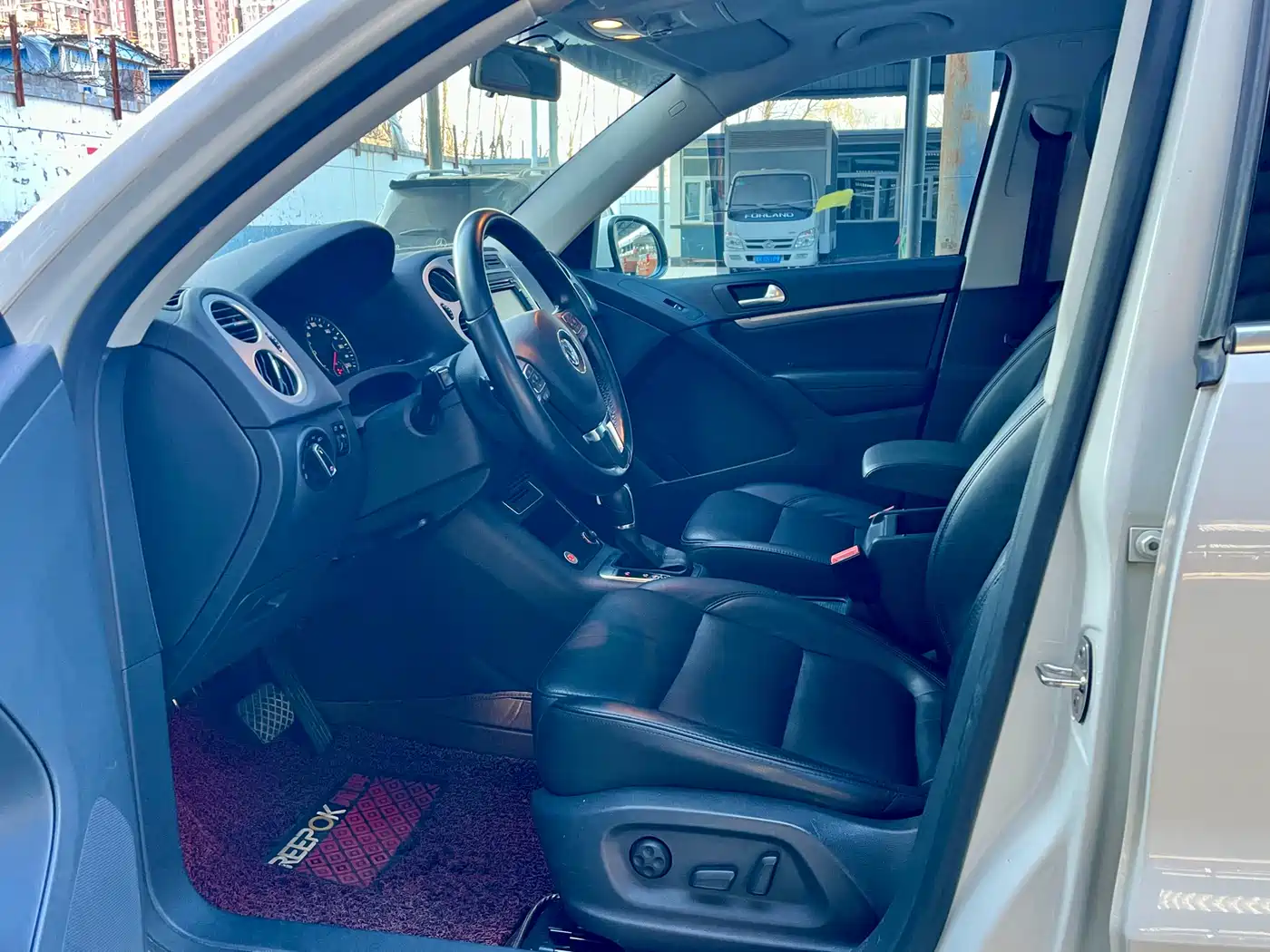Volkswagen Tiguan 2013 1.8TSI Auto 4WD Luxury фото 5