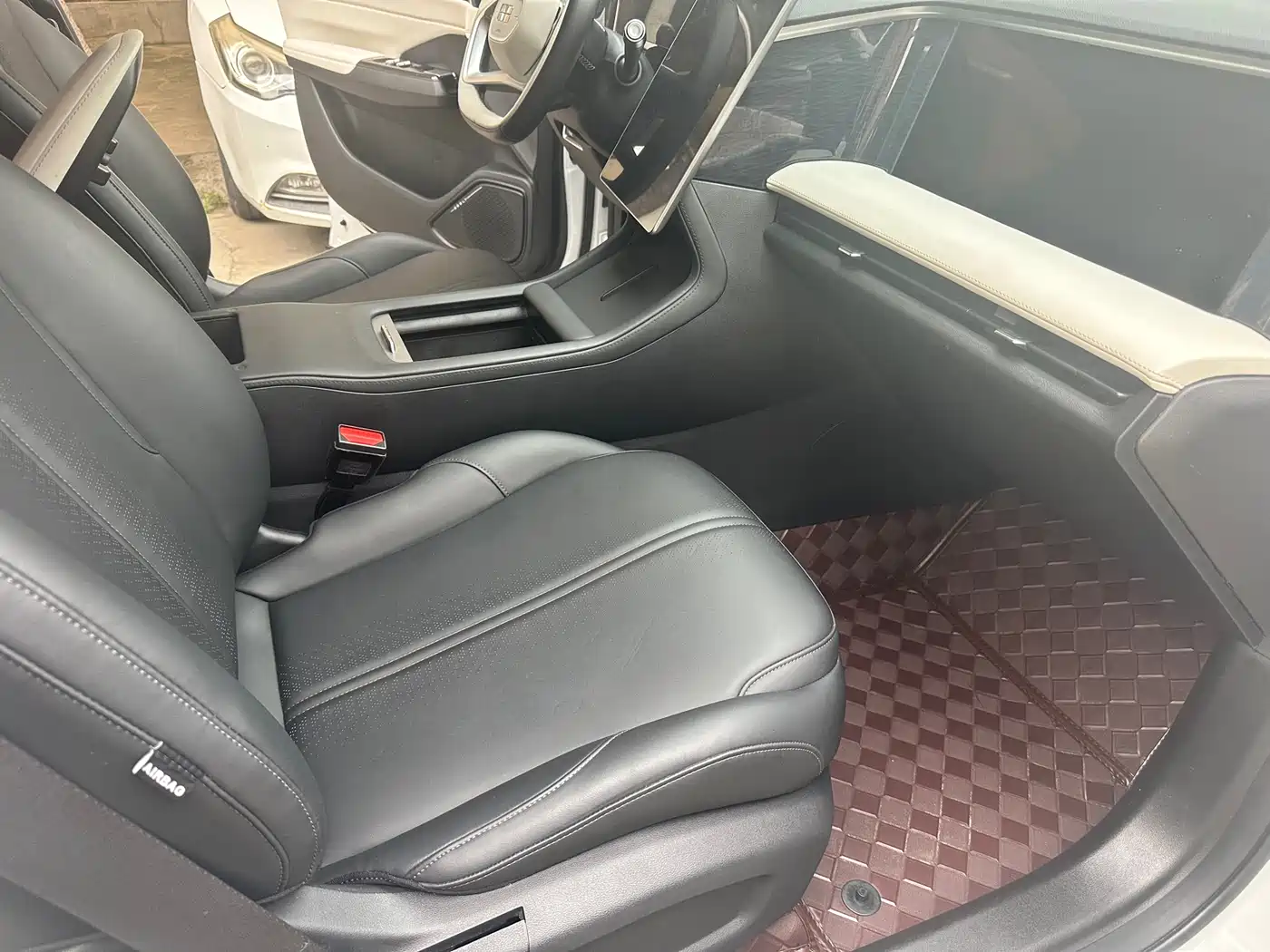 Geely Galaxy Galaxy L7 2023 1.5T 115km PLUS фото 8