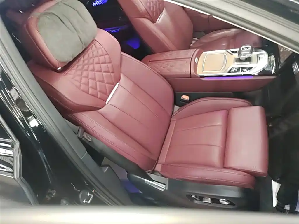 Hongqi E-HS9 2022 660km Qi Chang Edition (6-seater) фото 25