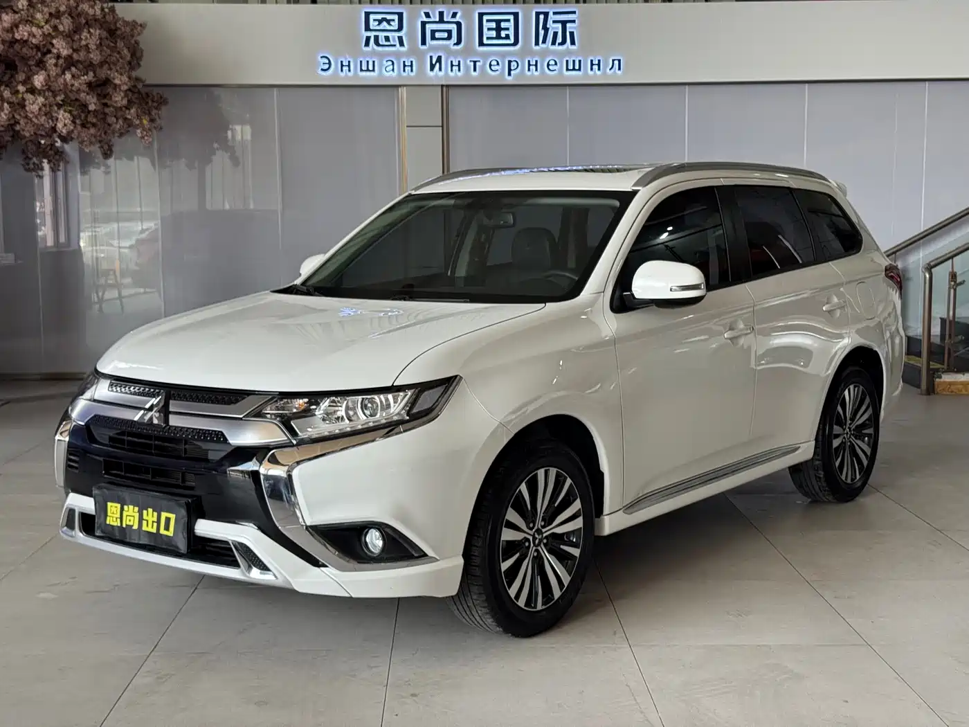 Mitsubishi Outlander 2021 Facelift 2.0L 2WD Premium Edition 5-Seater