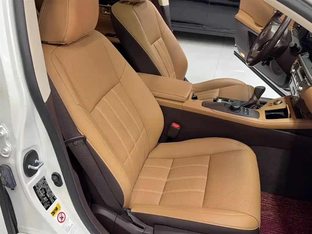 Lexus ES 2015 200 Comfort Edition фото 7