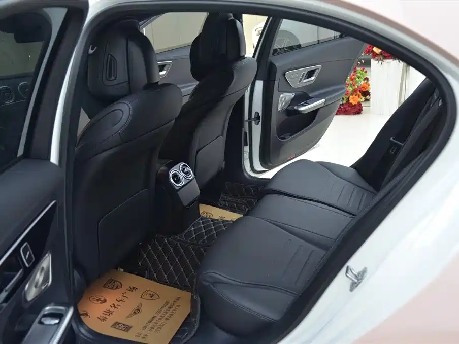 Mercedes-Benz C-Class 2024 Facelift C 260 L Moonlight Sport фото 5