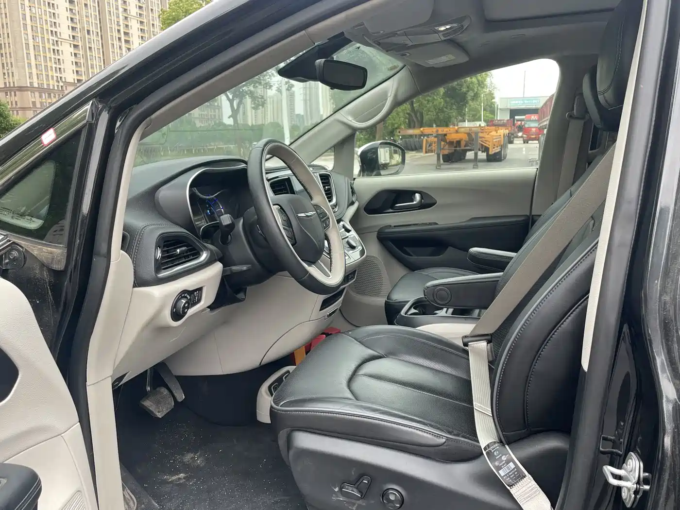 Chrysler Grand Caravan PHEV (Import) 2025 2019 3.6L Plug-in Hybrid