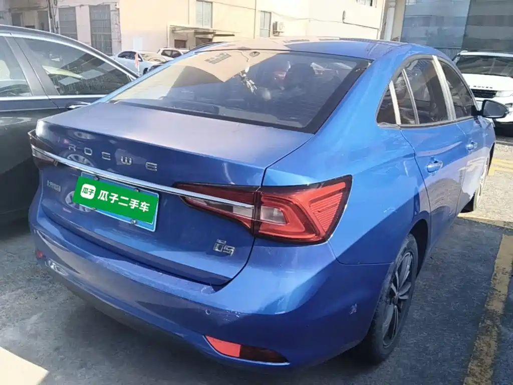 Roewe i5 2019 2019 1.5L Manual 4G Langhao Edition