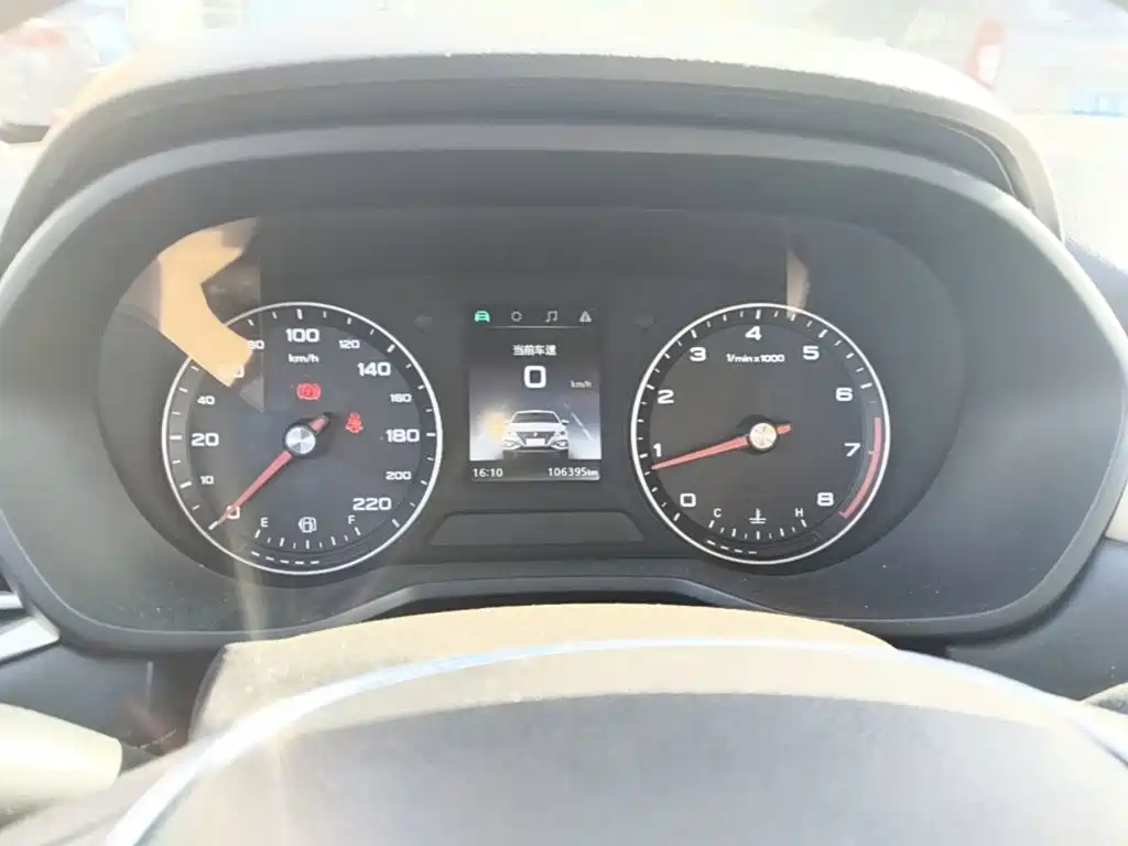 Roewe i5 2019 2019 1.5L Manual 4G Langhao Edition