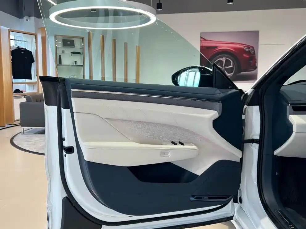 ZEEKR 001 2025 2025 YOU Edition 100kWh AWD