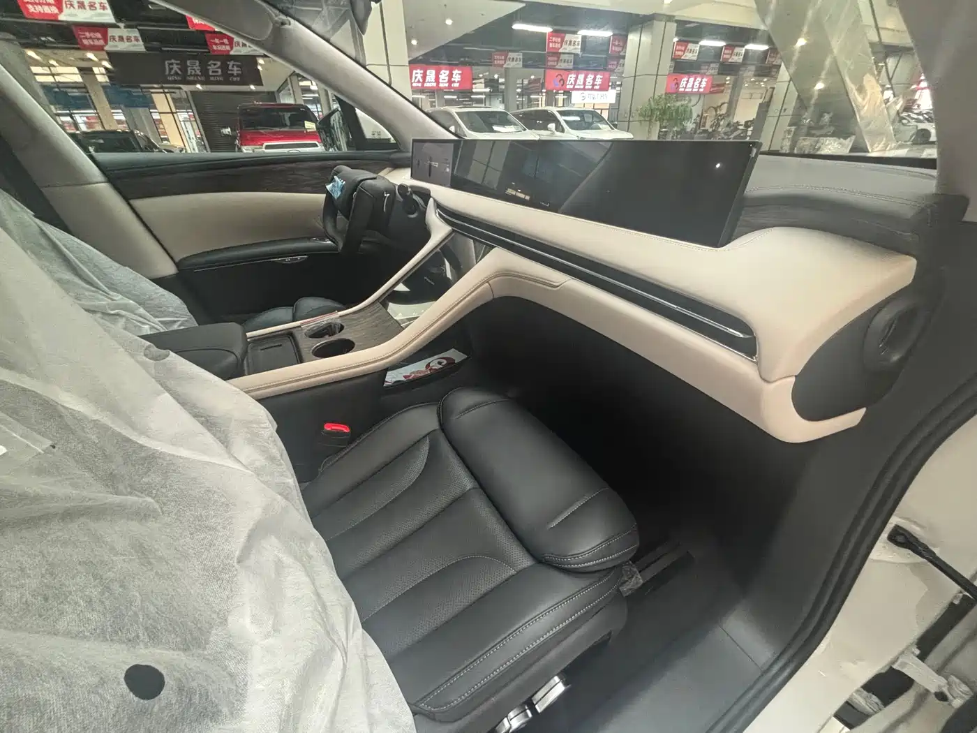 ZHIJI AUTOMOBILE ZHIJI LS7