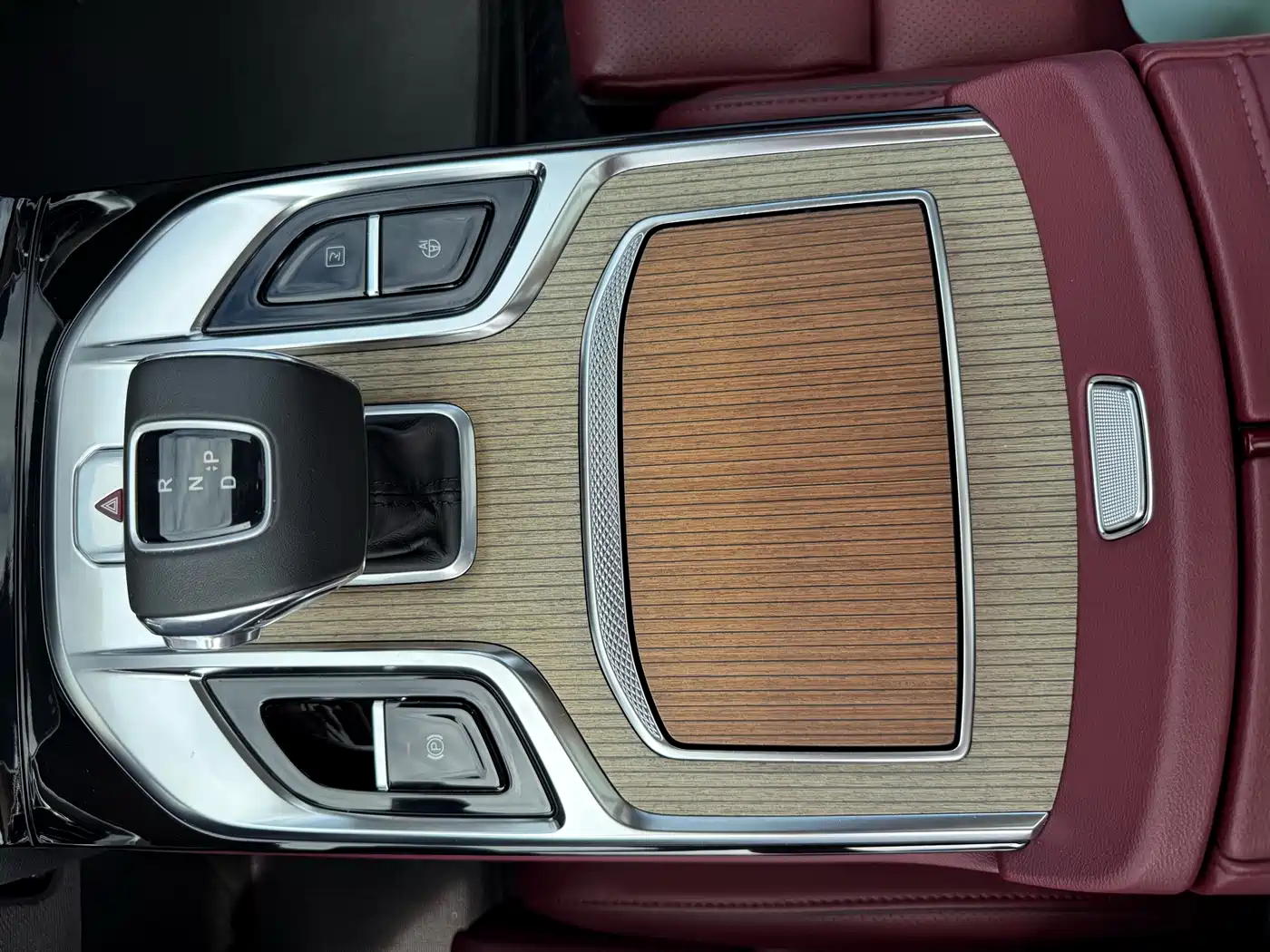 Hongqi E-HS9 2023 2022 660km Qi Chang Edition (6-seater)