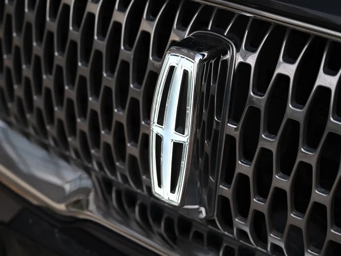 Lincoln Nautilus 2021 2.0T AWD Exclusive Edition фото 6