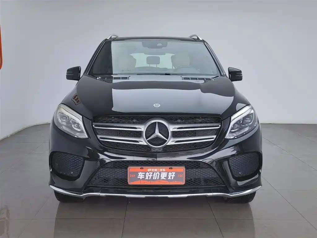 Mercedes-Benz GLE 2018 GLE 320 4MATIC Luxury Ultimate Edition фото 3