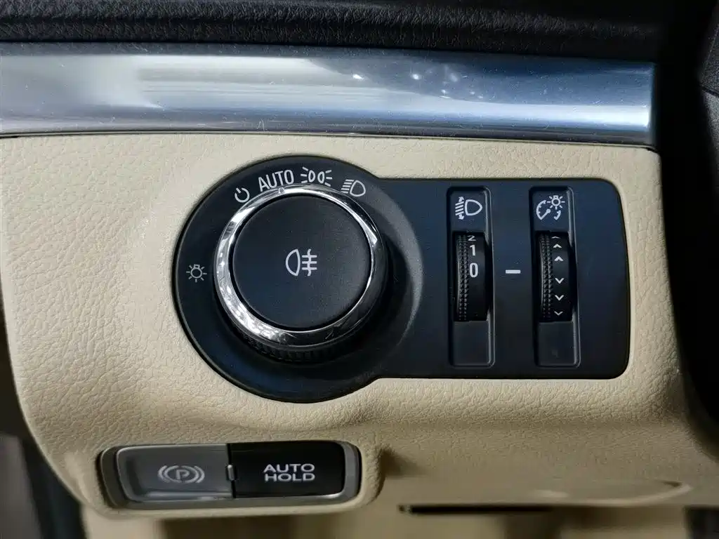 Buick GL8 2023 Facelift Land Business Class Luxury фото 21
