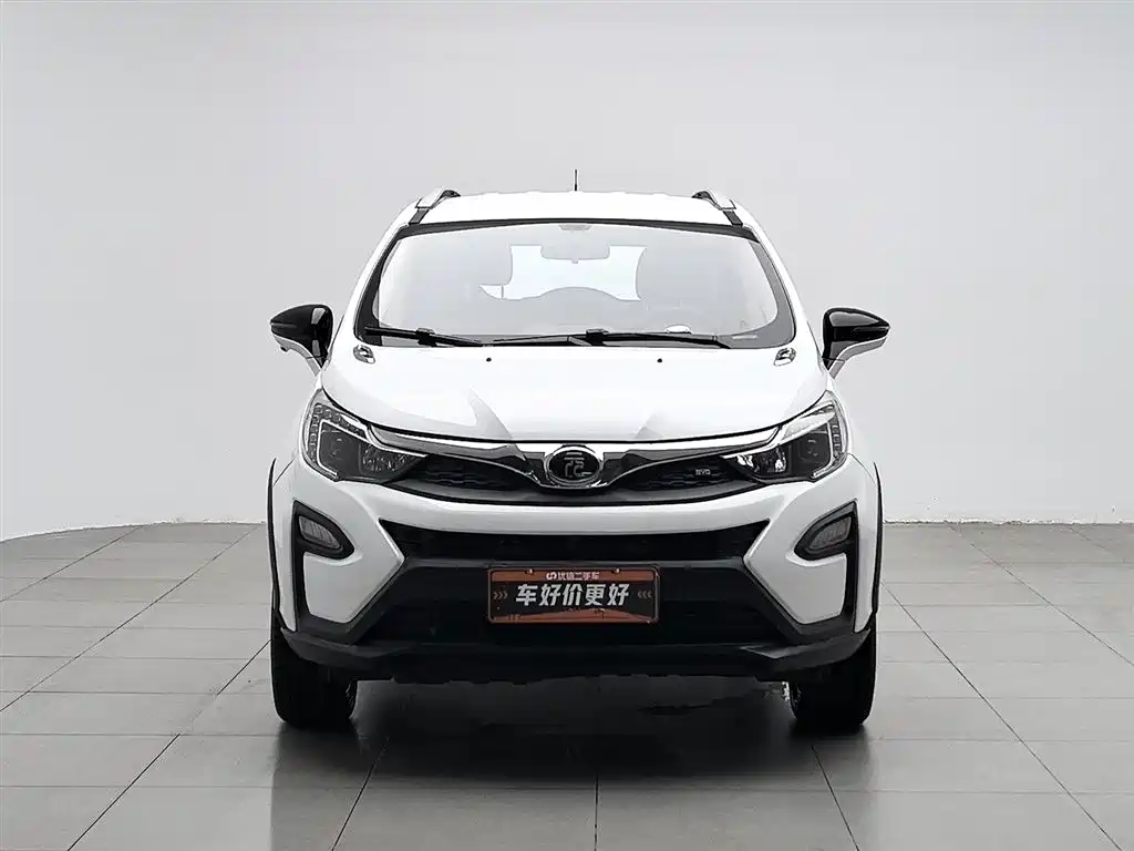 BYD Yuan 2017 1.5L Manual Cool Connect фото 3