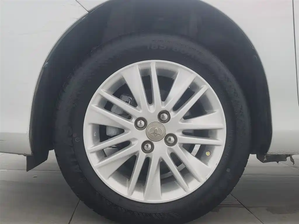 Toyota Vios 2014 1.5L Manual Wisdom Edition фото 17