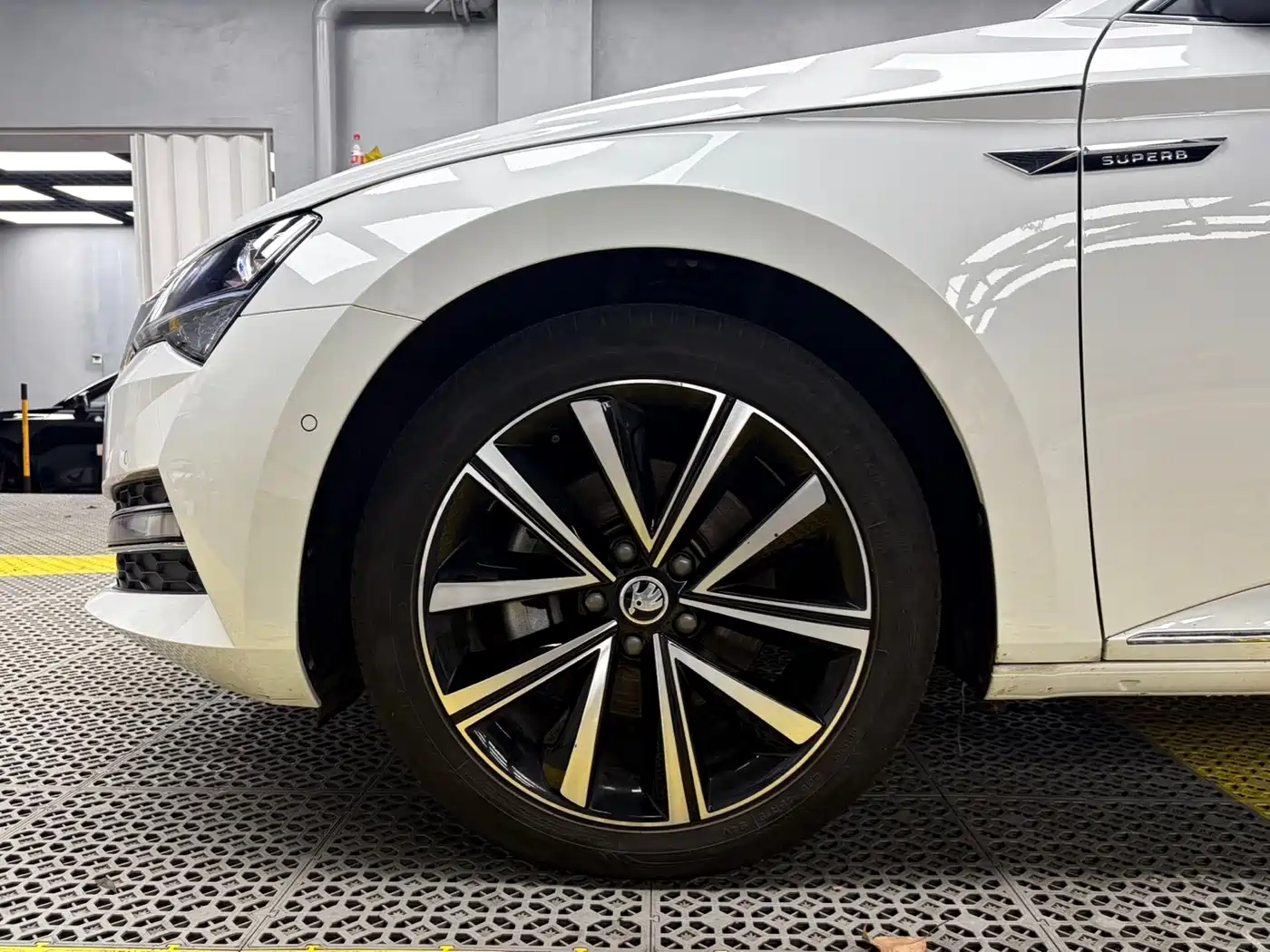 Škoda Superb 2023 2024 TSI280 DSG Premium Edition