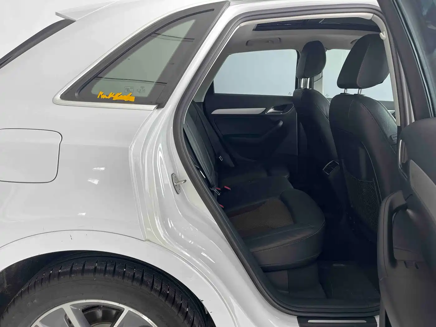 Audi Q3 2018 35 TFSI Fashion Collector's Edition фото 10