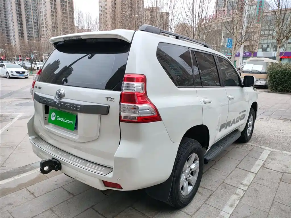 Toyota Prado 2015 2.7L Automatic Standard фото 5