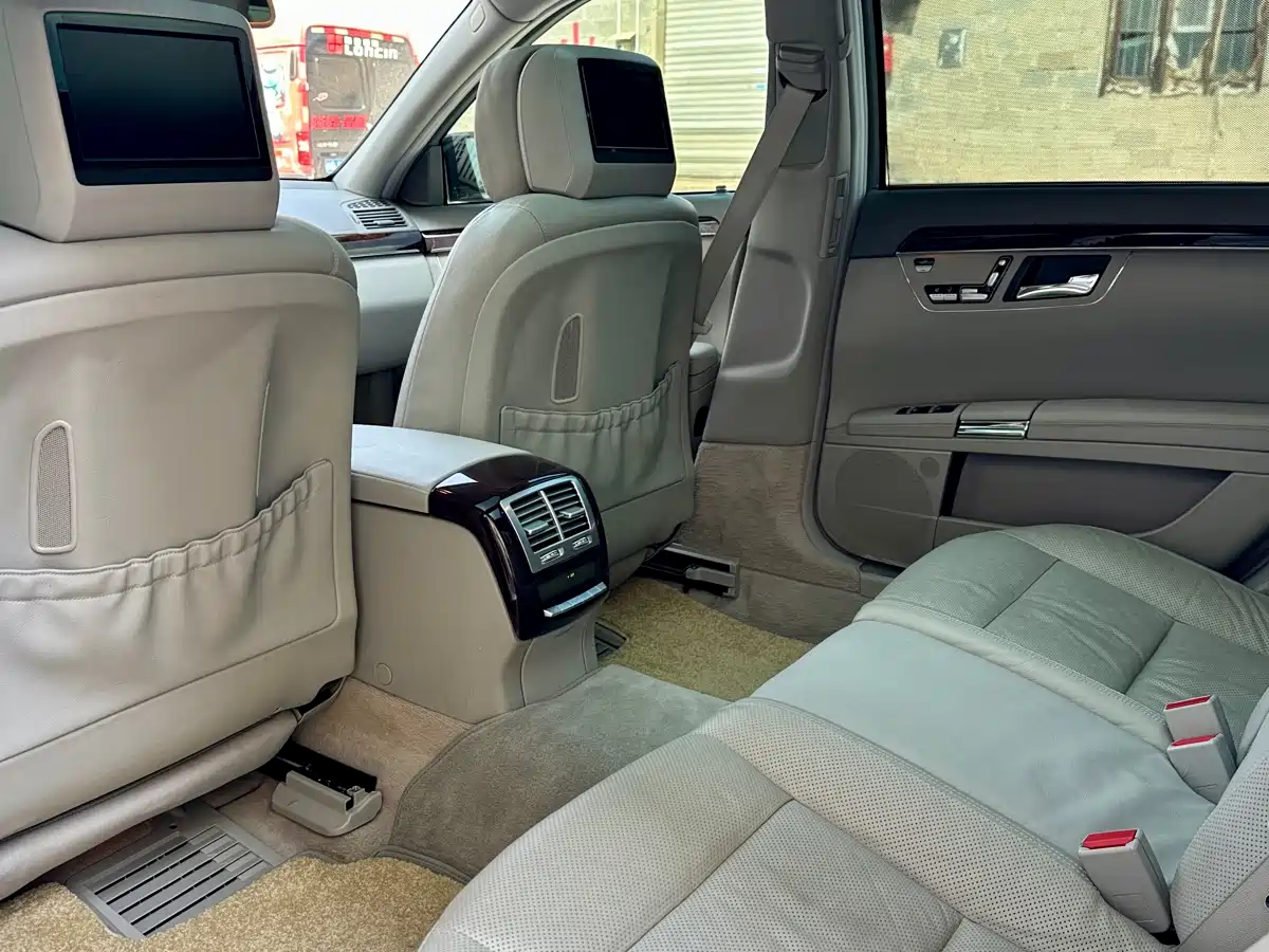 Mercedes-Benz S-Class 2010 S 350 L Luxury фото 9