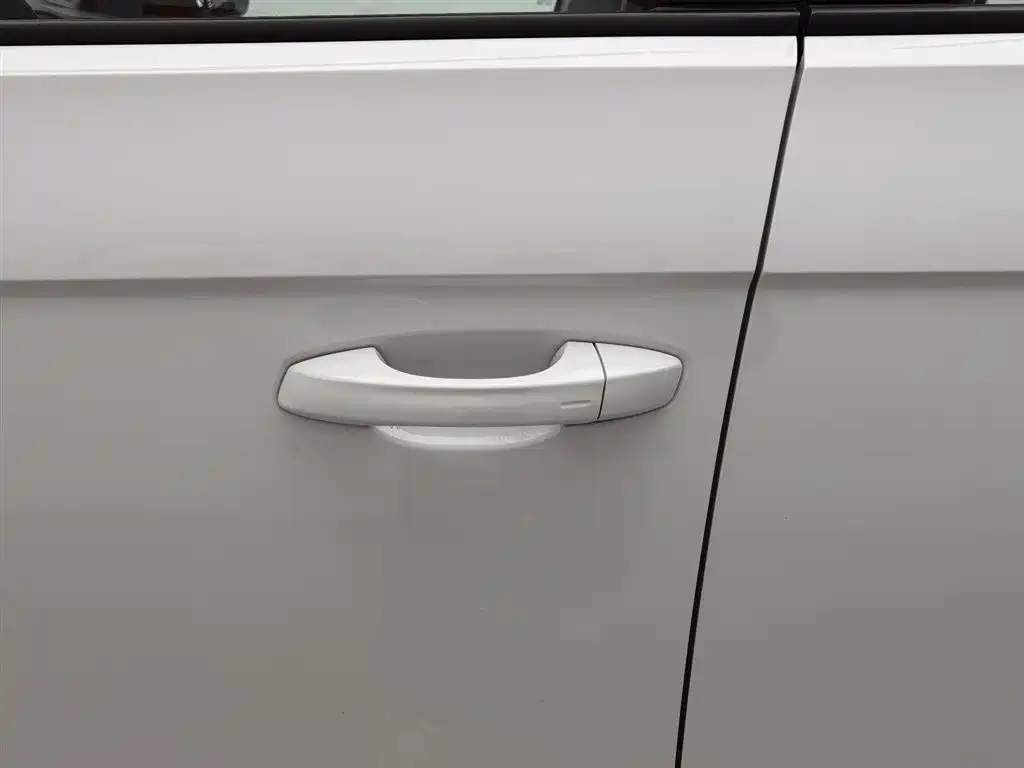 Volkswagen T-ROC 2021 280TSI DSG 2WD Comfort Connected фото 18