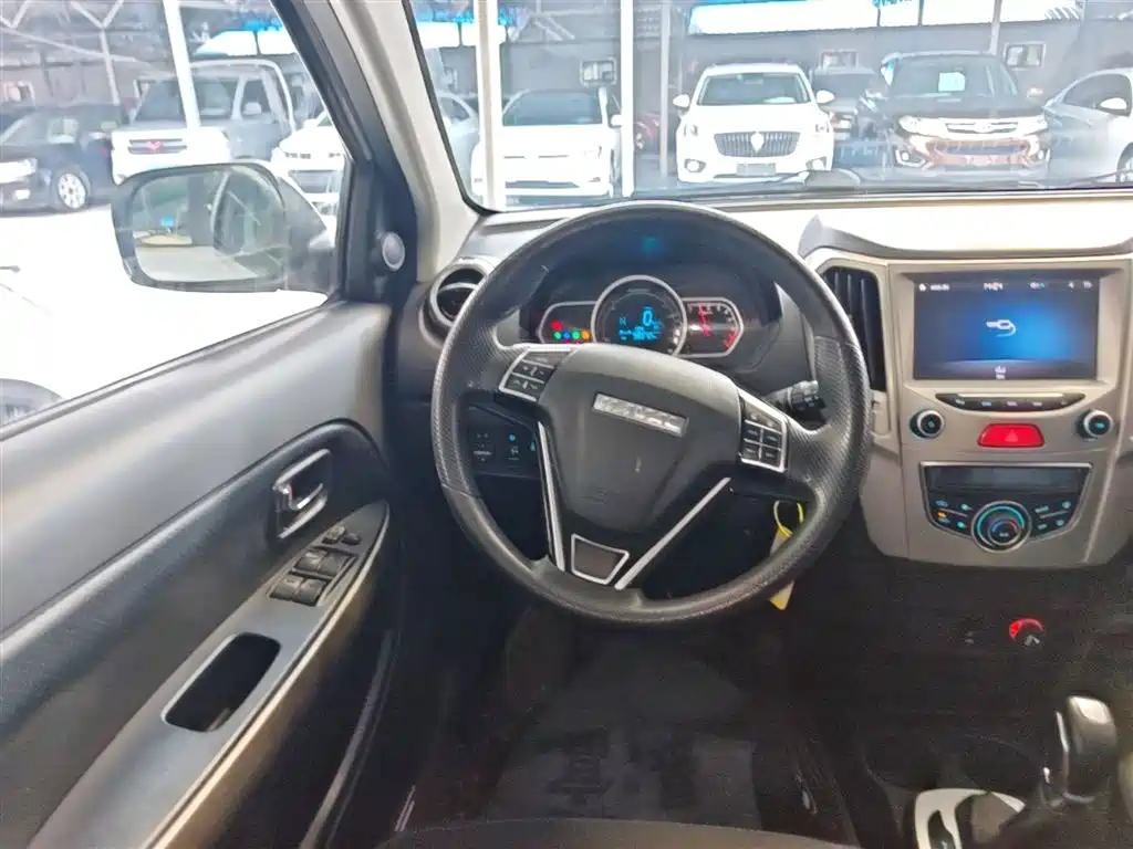 Haval H1 2017 Red Label 1.5L AMT Comfort фото 11