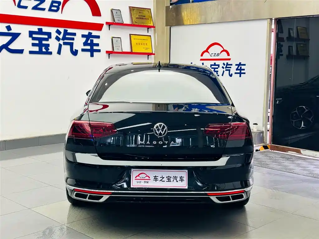 Volkswagen Magotan 2023 Model 2 Million Commemorative Edition 330TSI DSG Luxury фото 6