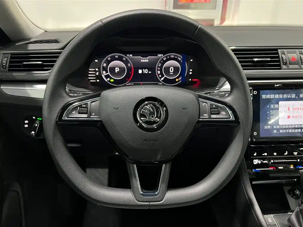 Škoda Superb 2025 Model TSI280 DSG Premium Edition фото 15