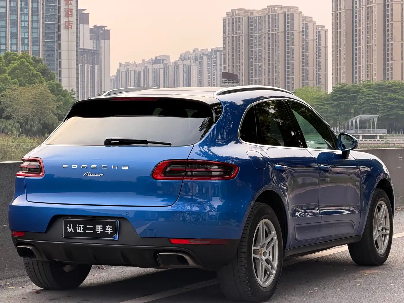 Porsche Macan 2016 Macan 2.0T фото 6