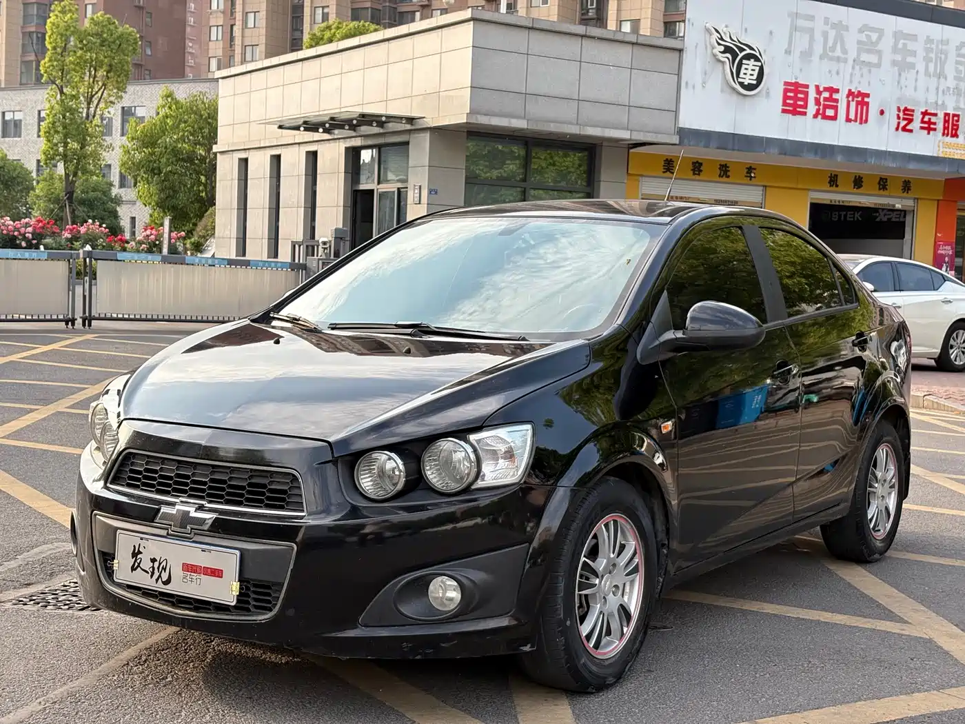 Chevrolet Aveo 2013 2011 Sedan 1.4L MT SE