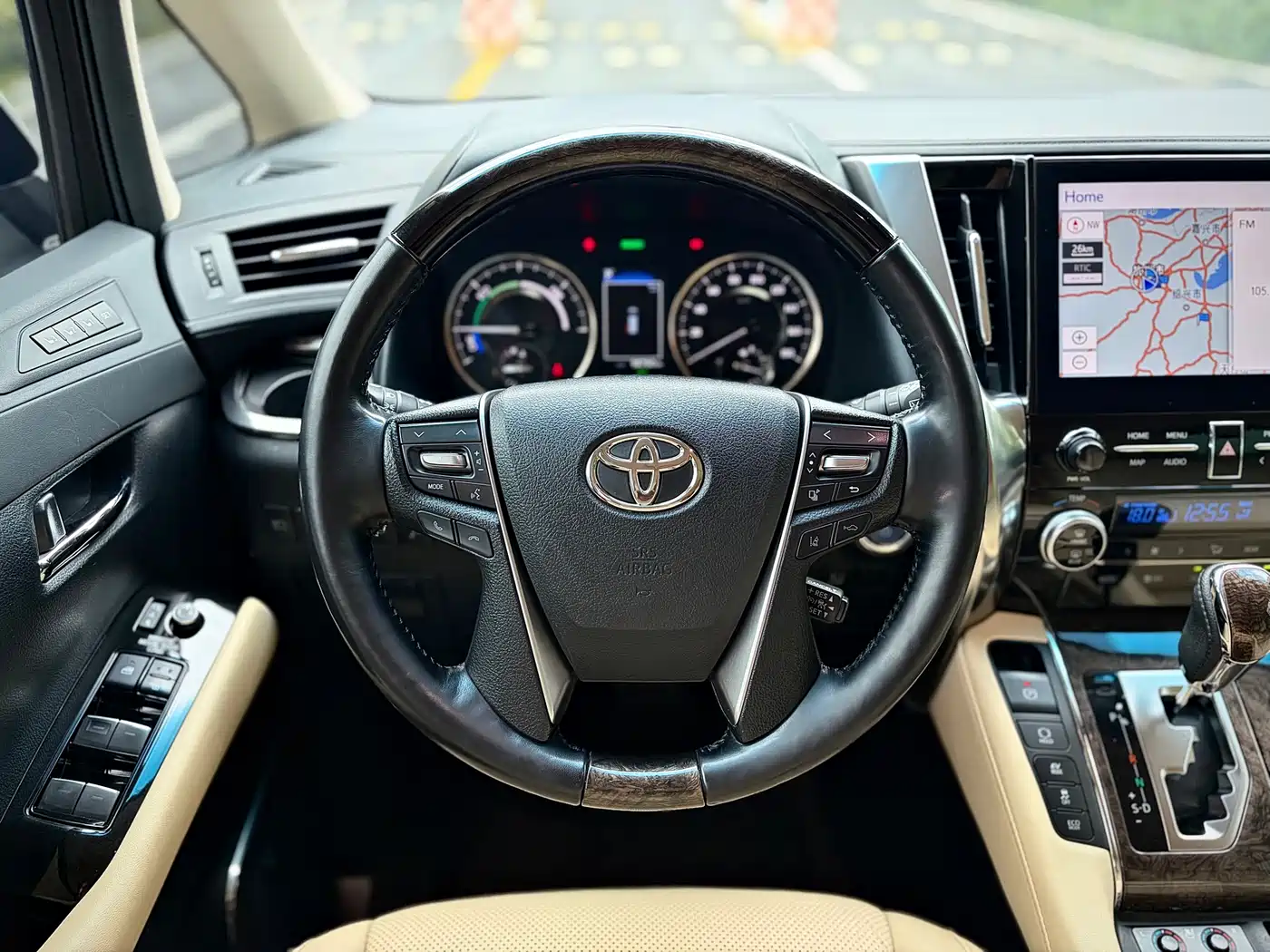 Toyota Alphard 2021 Hybrid 2.5L Premium фото 9