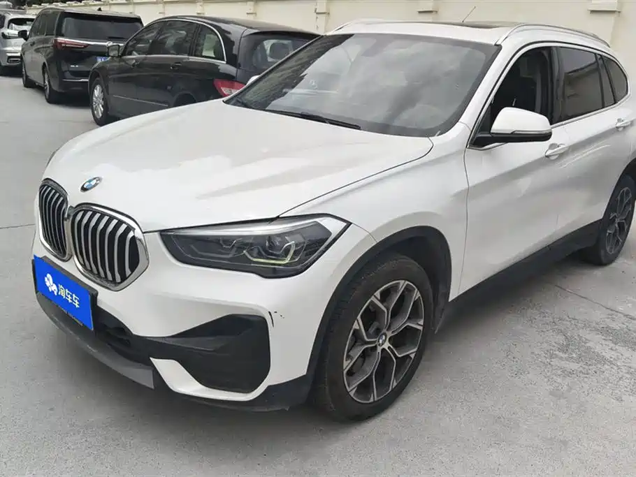BMW X1 2022 sDrive25Li Leading