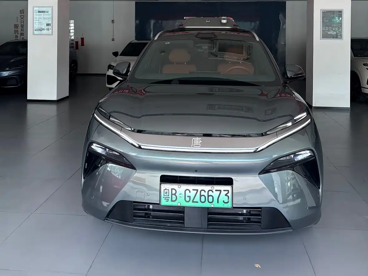 BYD Tang L 2025 DM 175KM Drone Player Edition фото 2